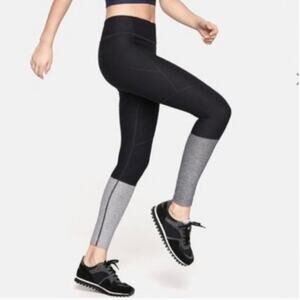 Outdoor Voices Dipped Warmup Leggings